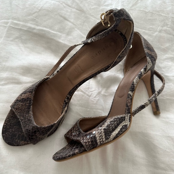 Fake snake skin and leather - Picture 4 of 4